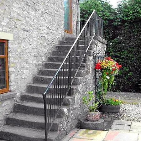 The Hayloft, Holiday home *