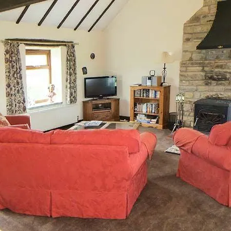 Holiday home The Hayloft,